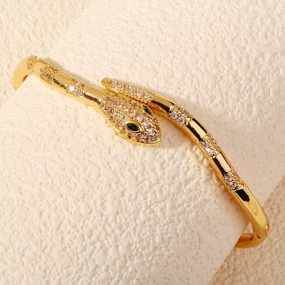 🆕 New 18K Gold Plated CZ Crystal Green Eyes Snake 🐍 Bangles Cuff Bracelets - Picture 6 of 8
